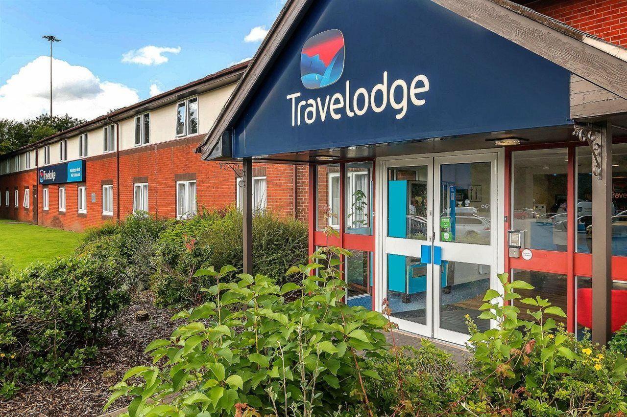 Travelodge Manchester Birch M62 Eastbound Heywood Exterior foto